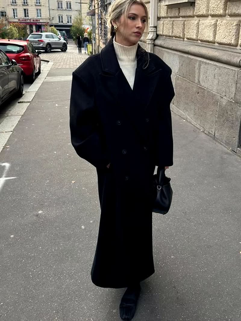 Classic Vintage Coat with a Flattering Fit