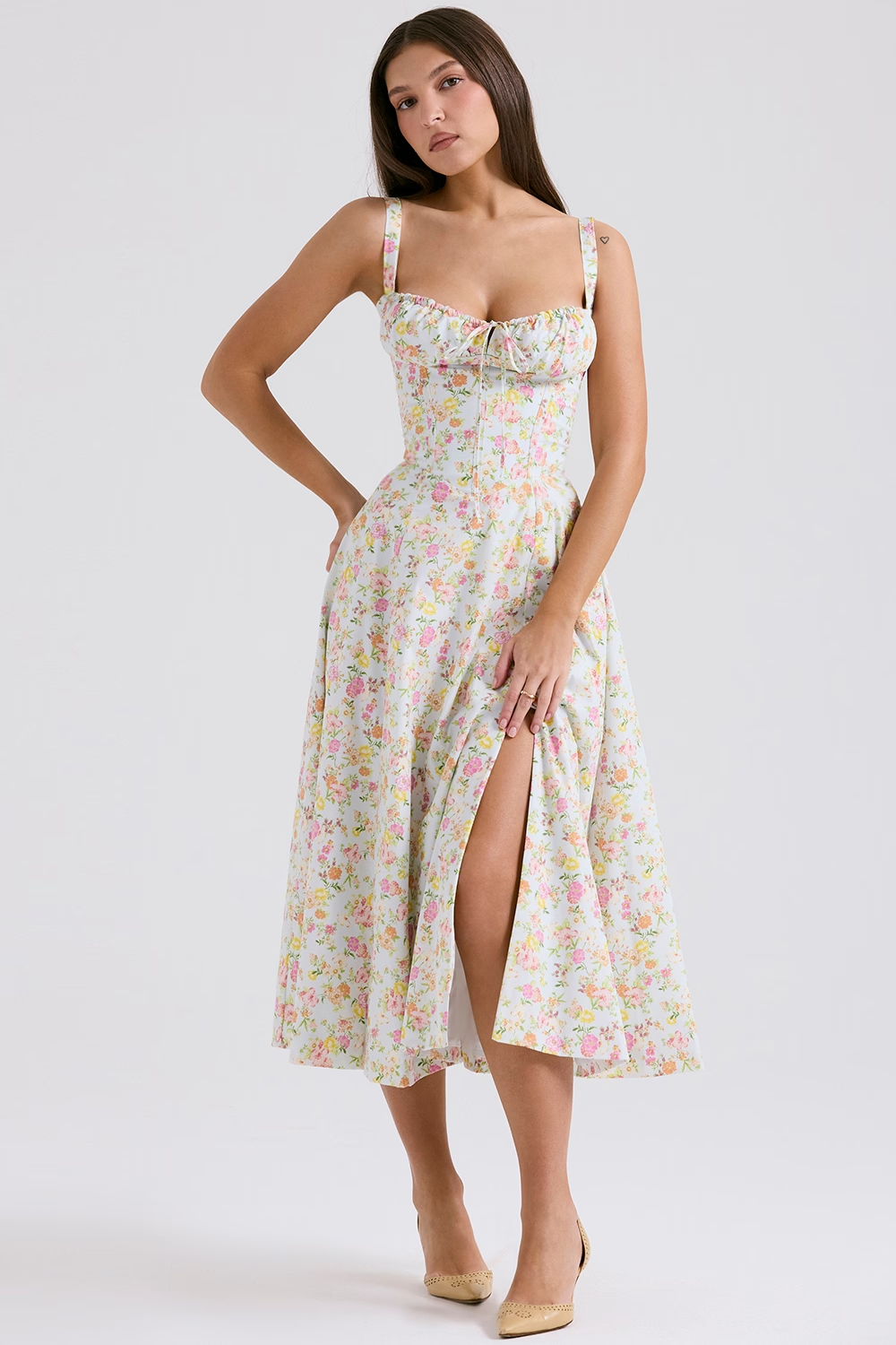 Polished Dress with an Effortless Classic Look