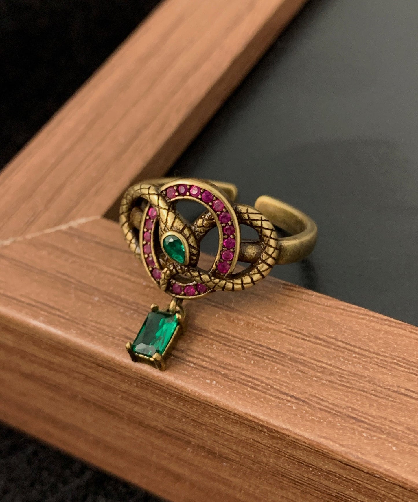 Colorblock Ancient Gold Zircon Small Snake Open Rings