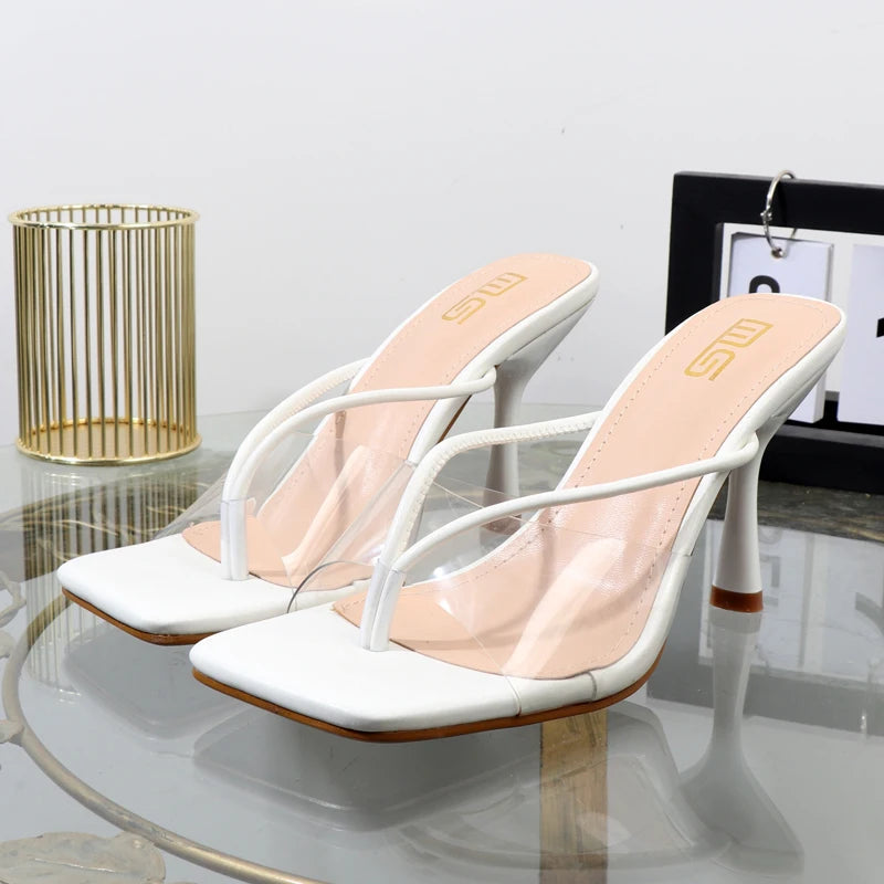 Well Tailored Sandals with a Graceful Silhouette