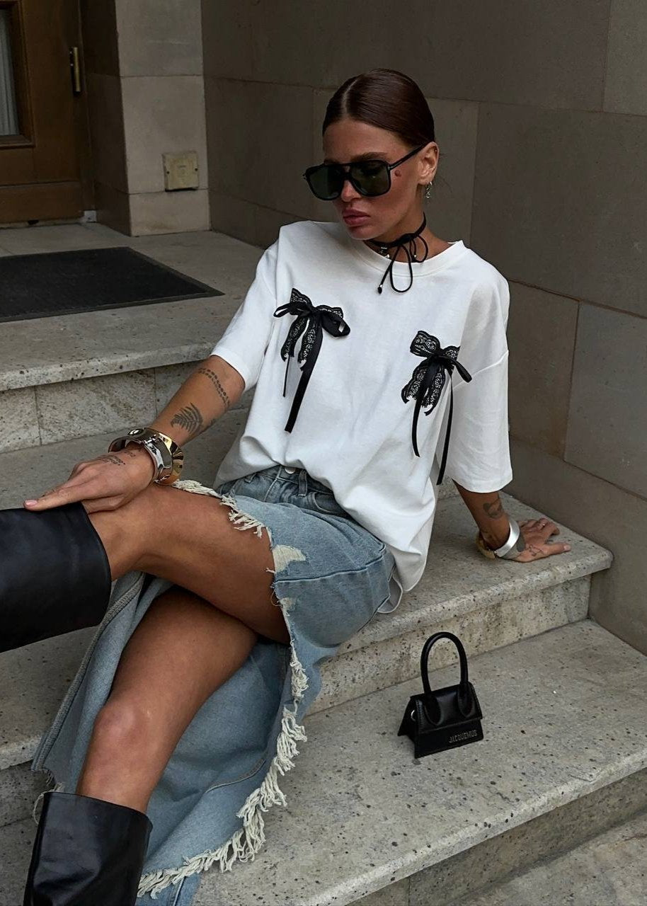 Beautifully Finished T-Shirt in a Timeless Design