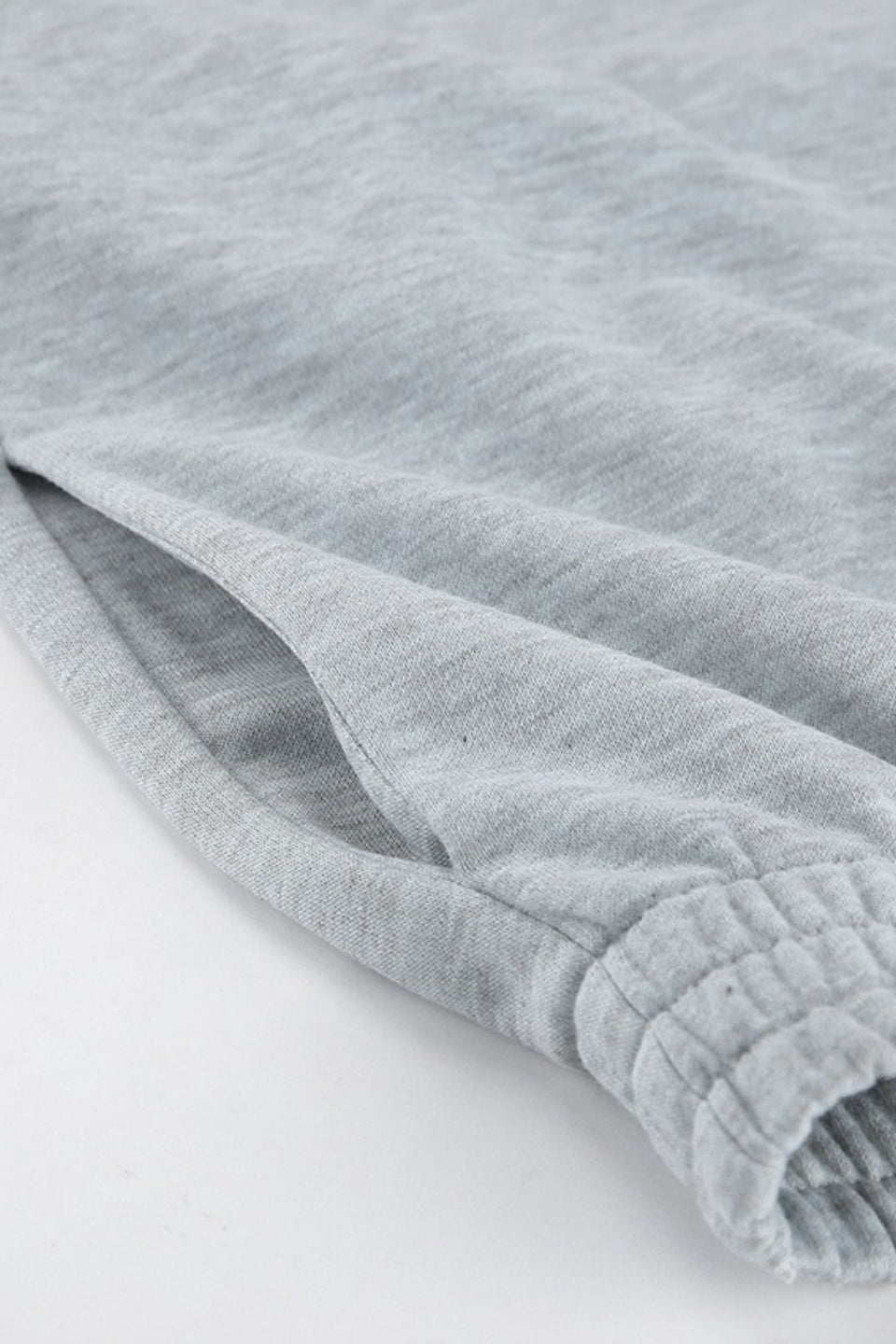 Classic Vintage Pullover with a Flattering Fit