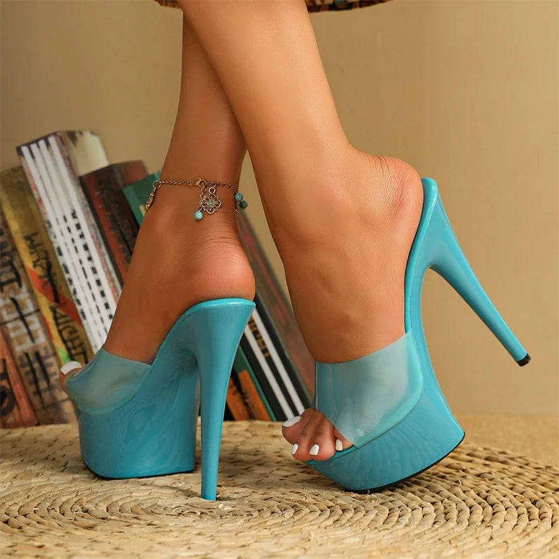 Beautifully Finished Heels in a Timeless Design
