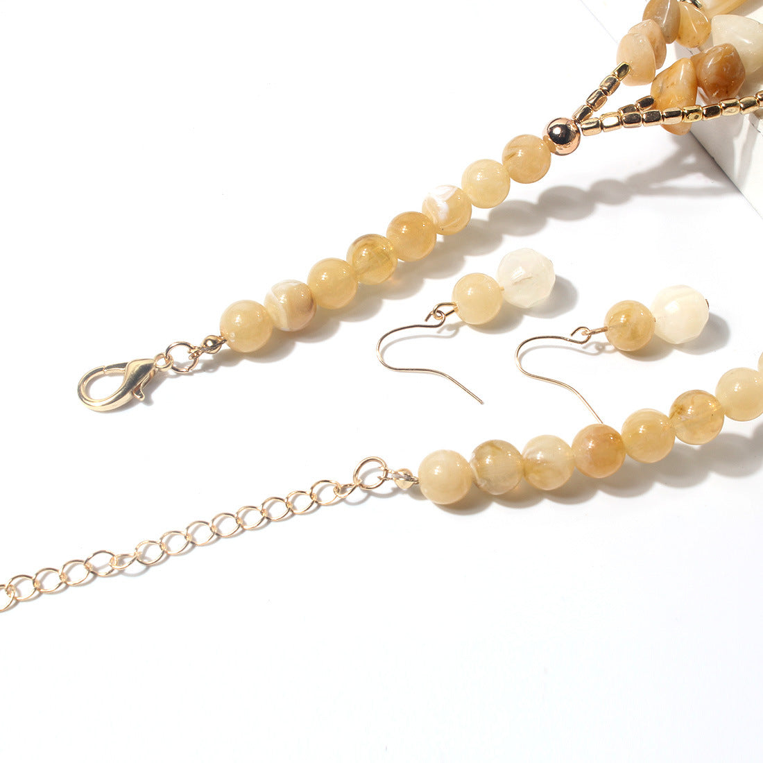 Effortlessly Elegant Garment with a Timeless Design