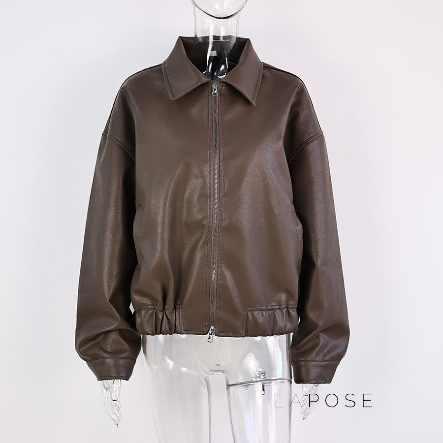 Effortlessly Elegant Jacket with a Timeless Design
