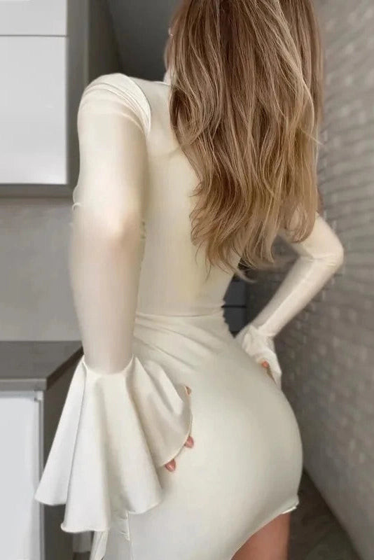 Gracefully Styled Dress for Any Occasion