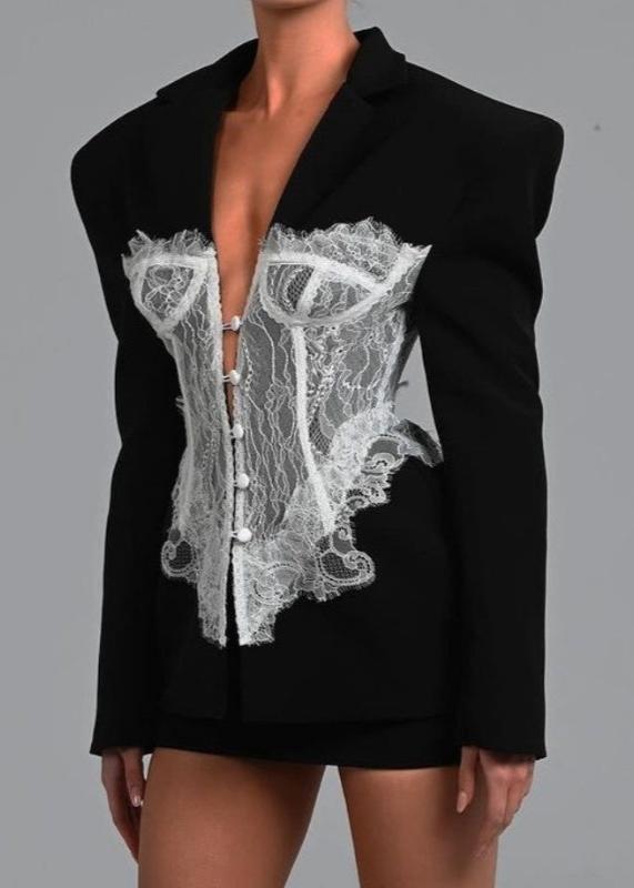 Beautifully Finished Garment in a Timeless Design