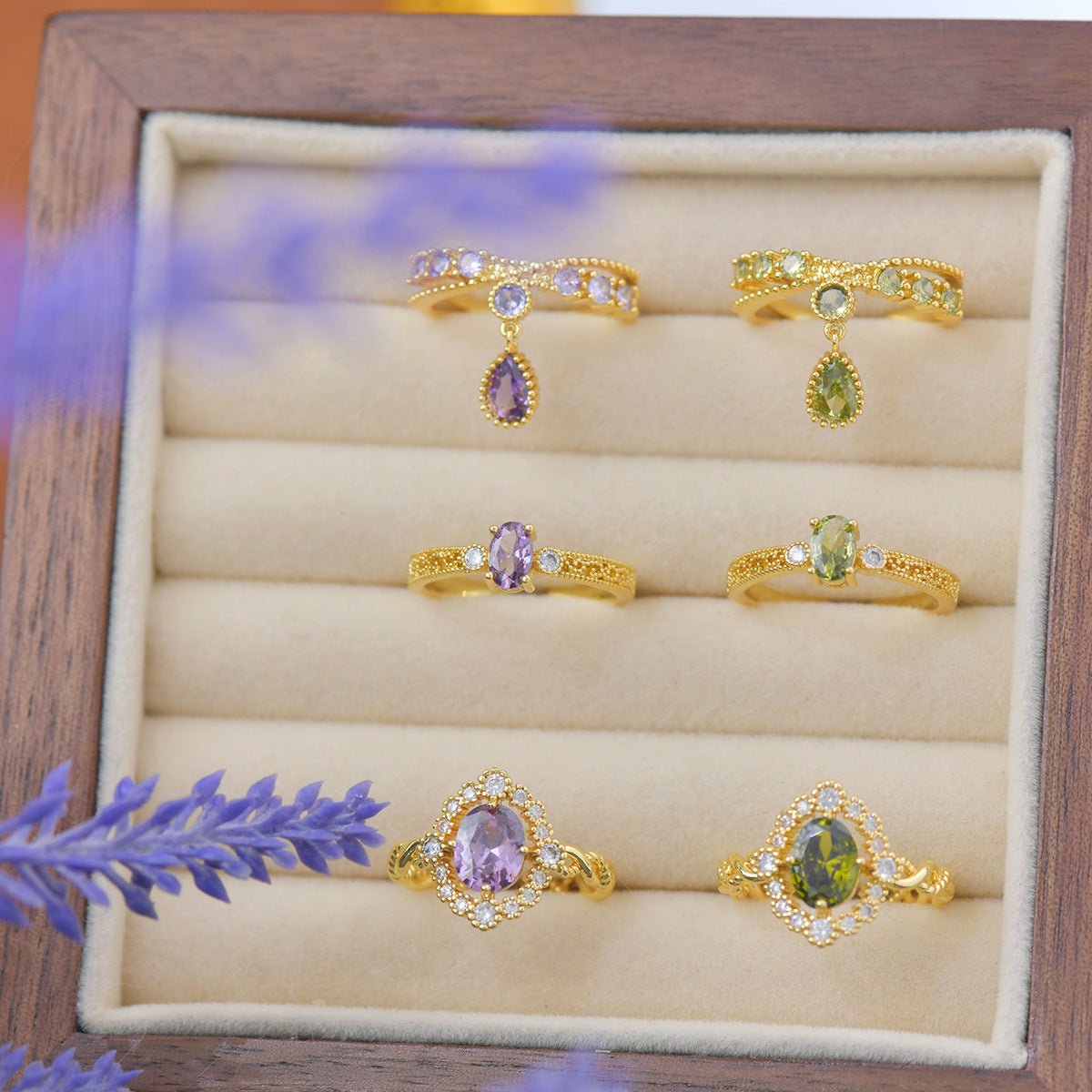 Lilac Laurel Ring