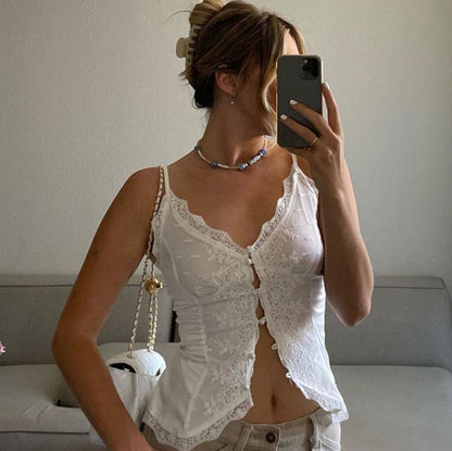 Classic Vintage & Enduringly Stylish Top