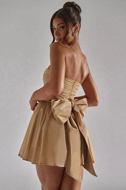 Effortlessly Elegant Dress with a Timeless Design
