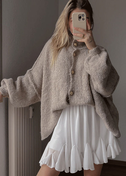 Classic Vintage Cardigan with a Flattering Fit