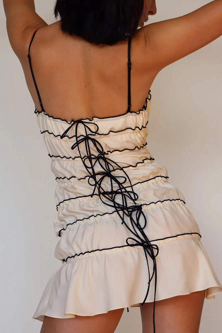 Gracefully Styled Dress for Any Occasion
