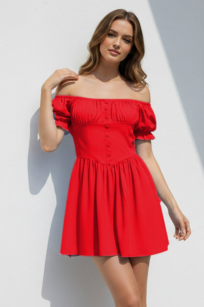 Classic Vintage Dress with a Flattering Fit
