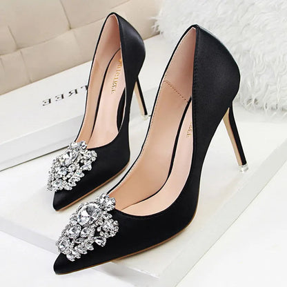 Elegantly Styled Heels for Everyday Wear