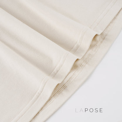 Well Tailored Top with a Graceful Silhouette