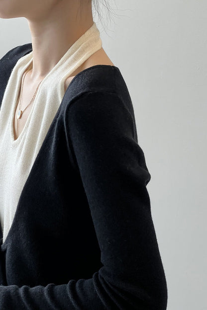 Sophisticated Garment with a Clean Classic Look