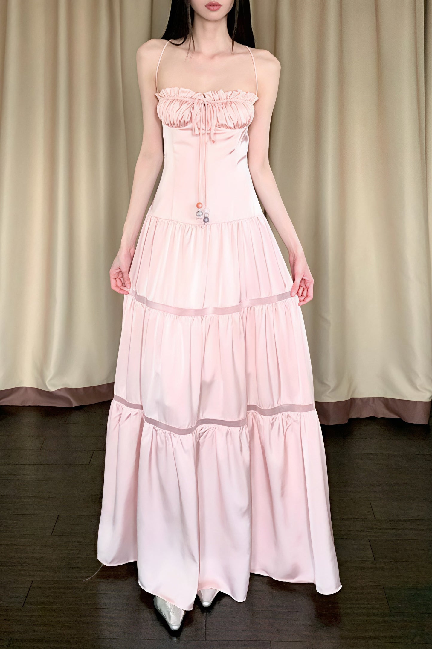 Gracefully Styled Dress for Any Occasion