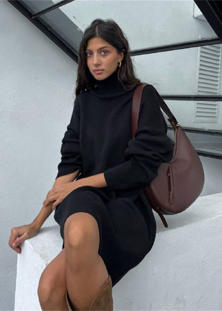 Classic Vintage Sweater with a Flattering Fit