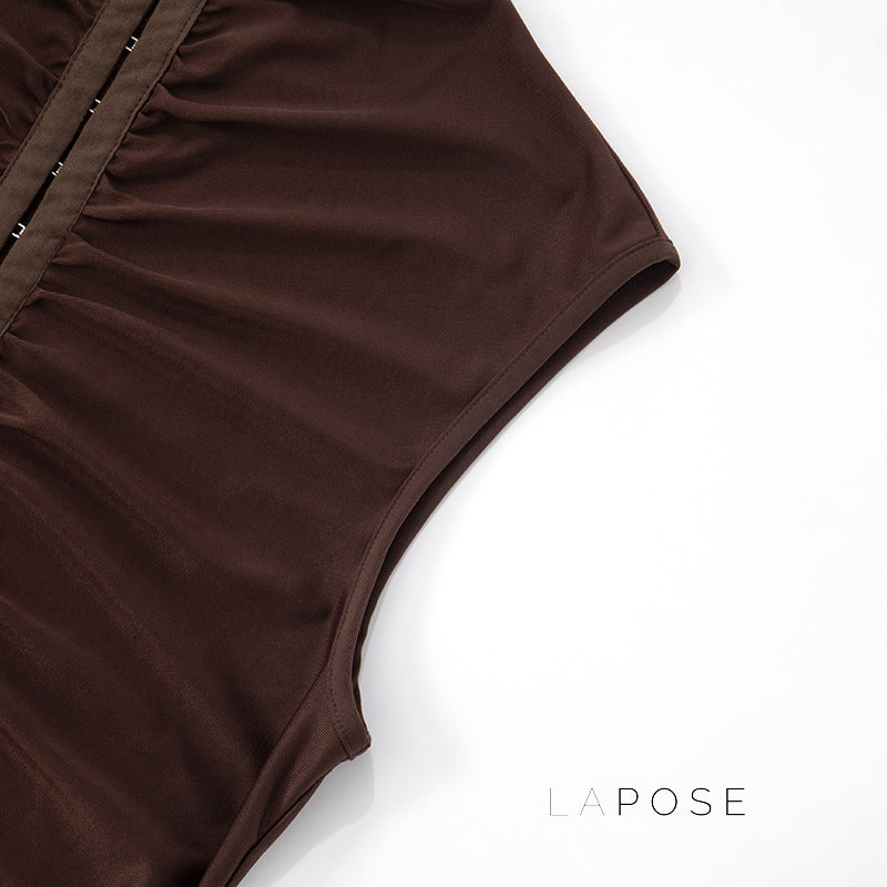 Well Tailored Garment with a Graceful Silhouette