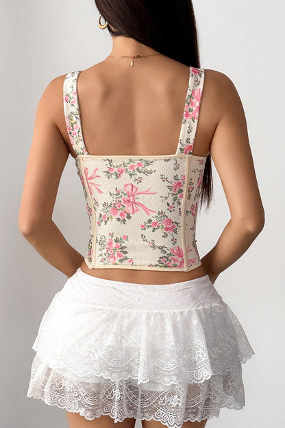 Effortlessly Elegant Top with a Timeless Design