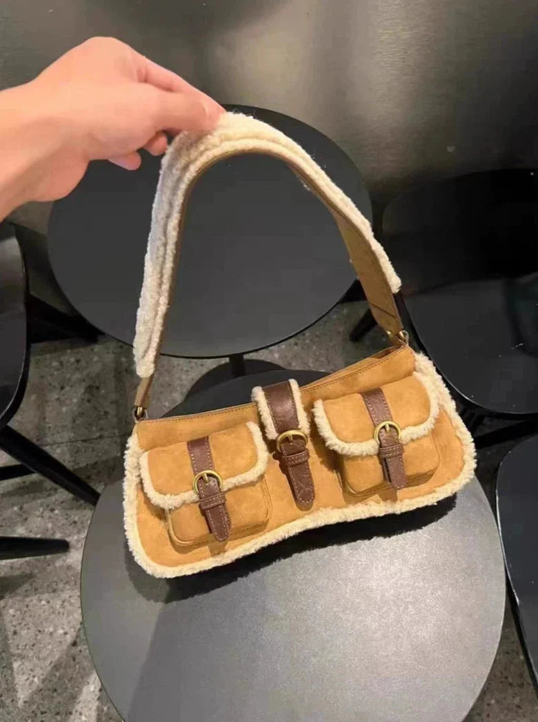 Classic Vintage Bag with a Flattering Fit