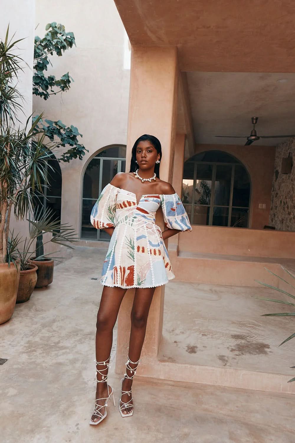 Gracefully Styled Dress for Any Occasion