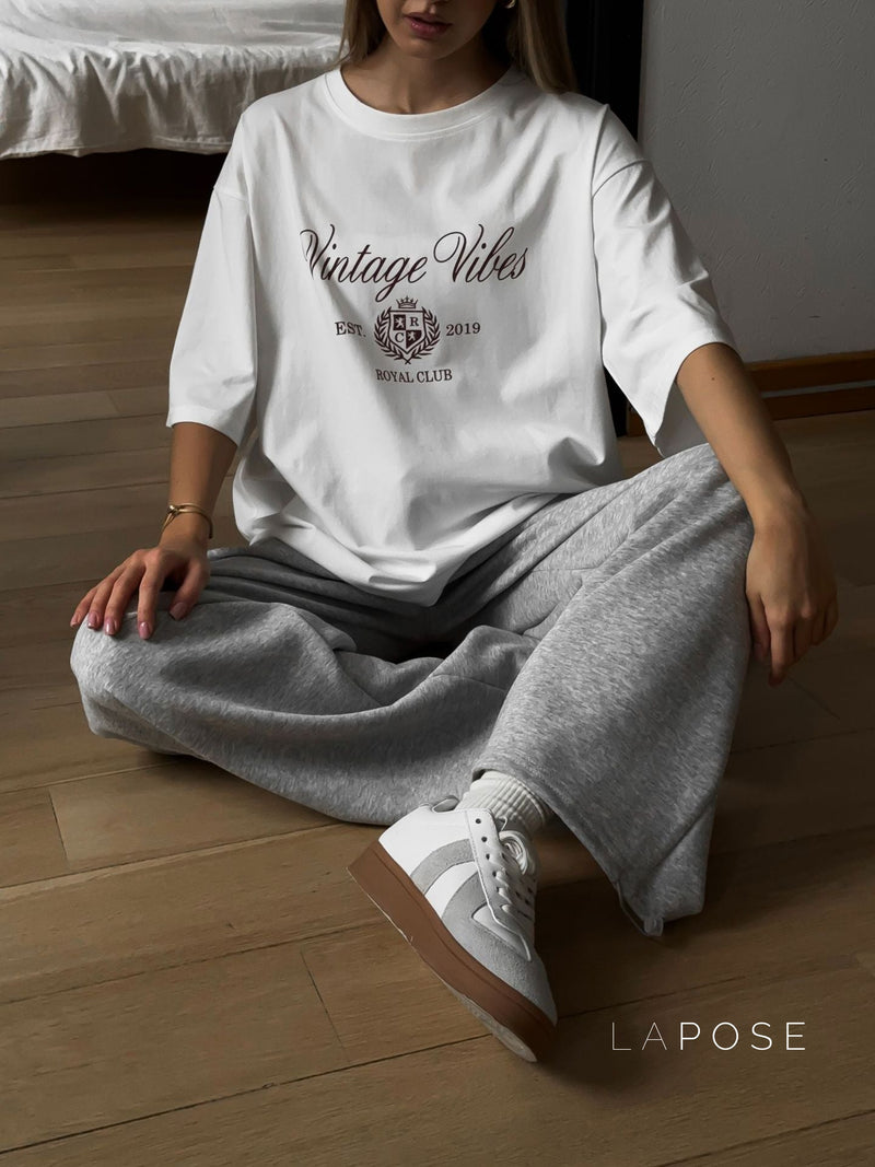 Beautifully Finished Garment in a Timeless Design