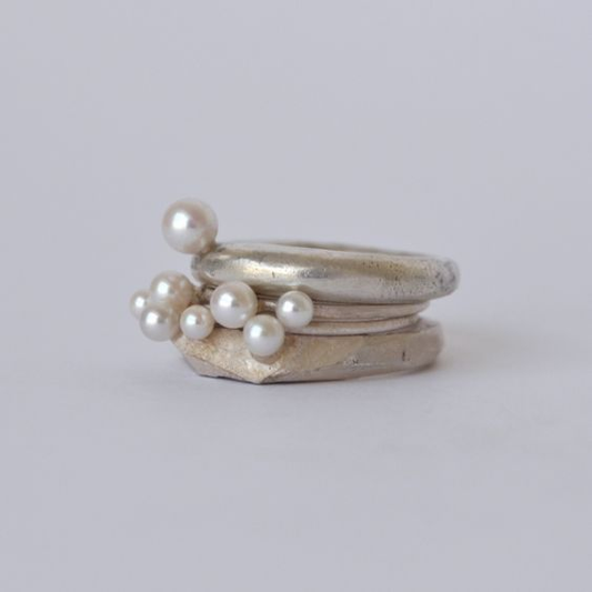 Silver & Pearl Ring