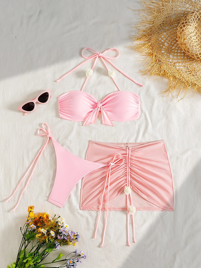 Well Tailored Bikini with a Graceful Silhouette