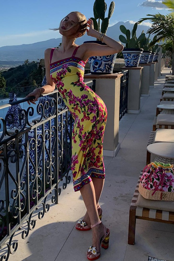 Classic Vintage & Enduringly Stylish Dress