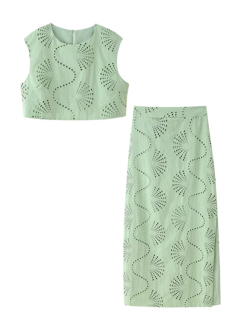 Polished Garment with an Effortless Classic Look
