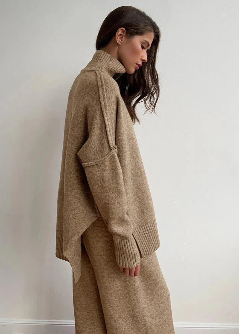 Beautifully Finished Sweater in a Timeless Design