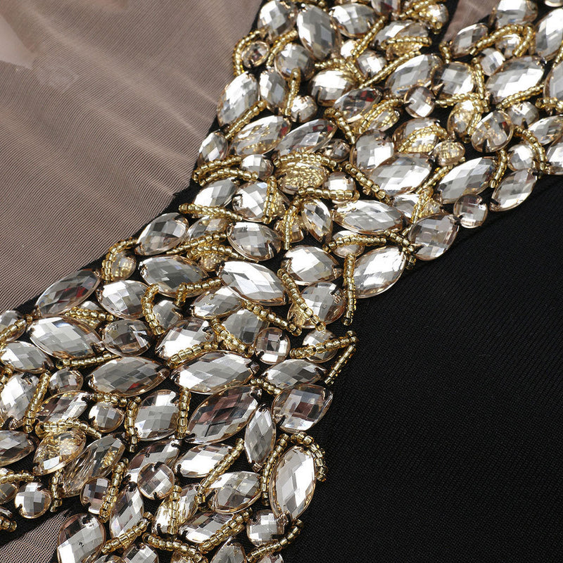 Effortlessly Elegant Garment with a Timeless Design