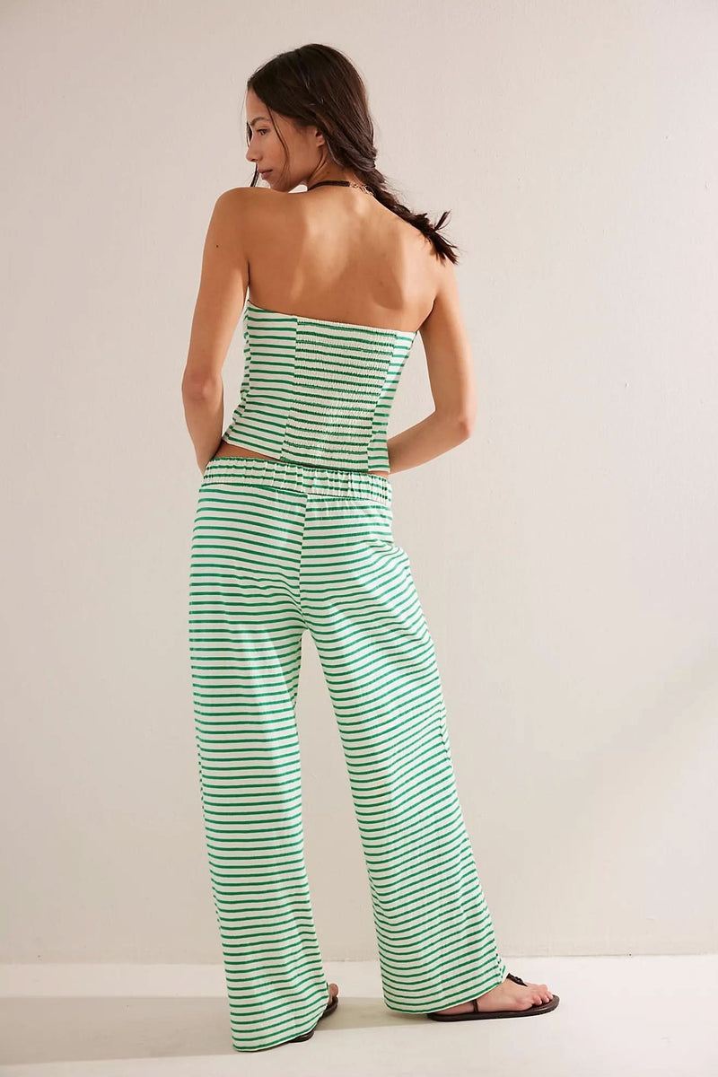 Sophisticated Garment with a Clean Classic Look