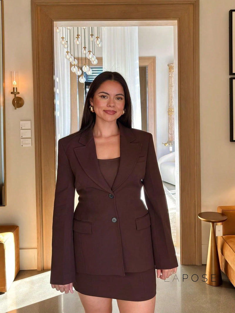 Beautifully Finished Garment in a Timeless Design