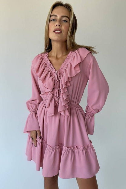 Effortlessly Elegant Dress with a Timeless Design