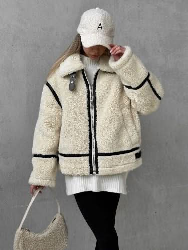 Beautifully Crafted Coat in a Classic Style