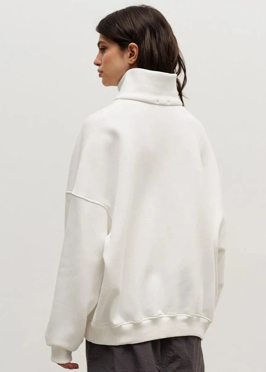 Effortlessly Elegant Shirt with a Timeless Design
