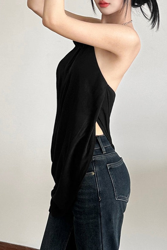 Beautifully Finished Blouse in a Timeless Design
