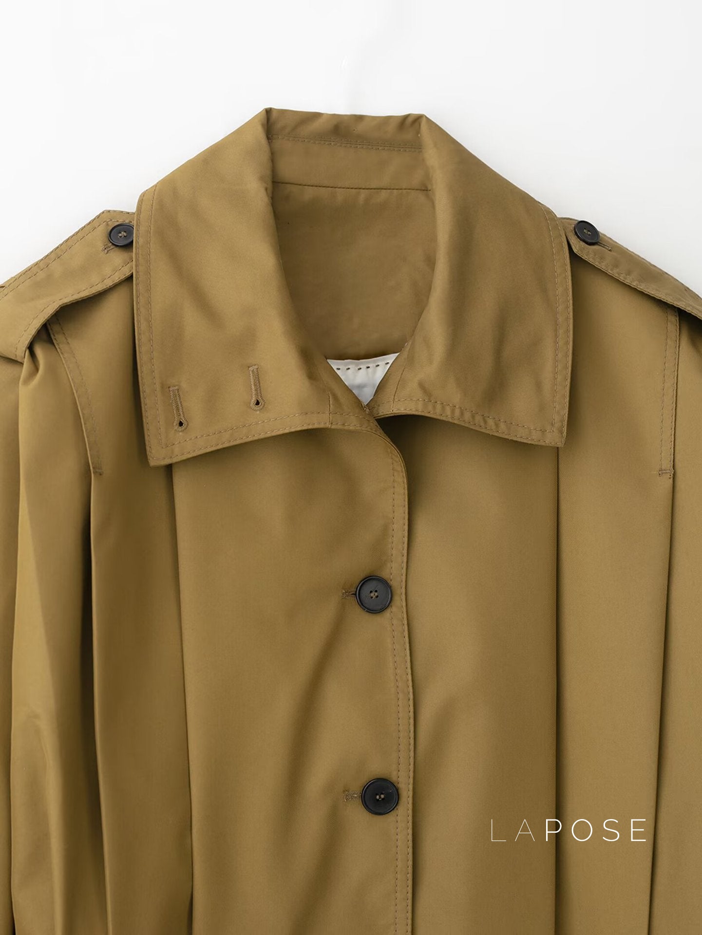 Well Tailored Garment with a Graceful Silhouette