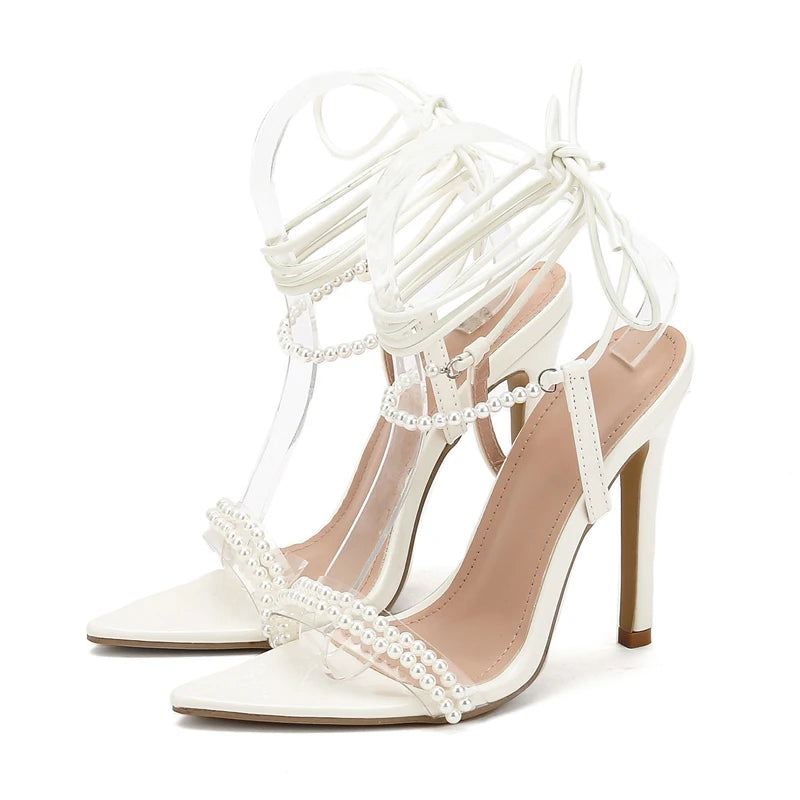 Classic Vintage Heels with a Flattering Fit