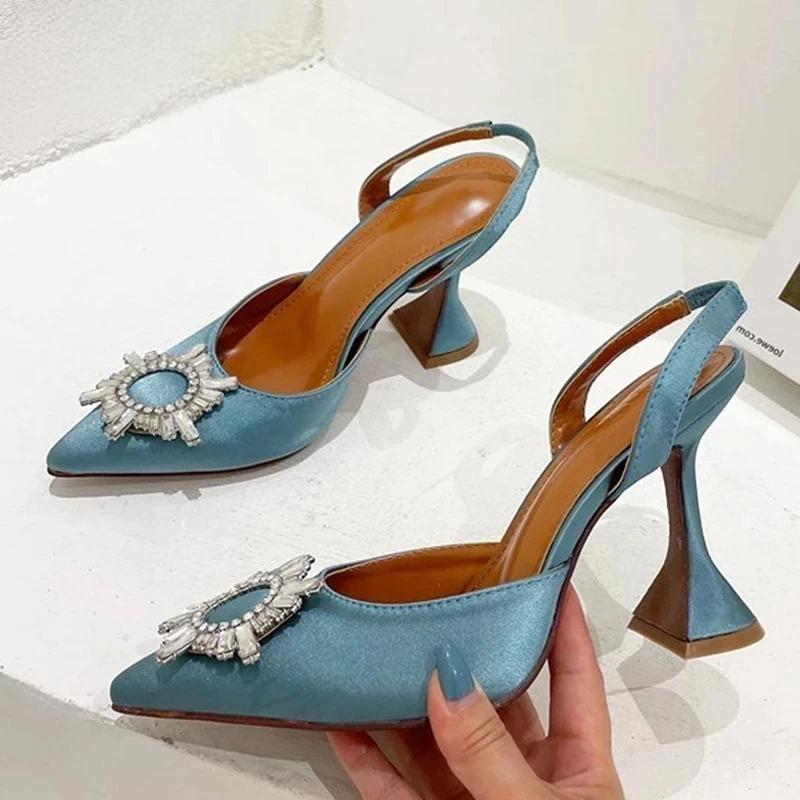 Gracefully Styled Heels for Any Occasion