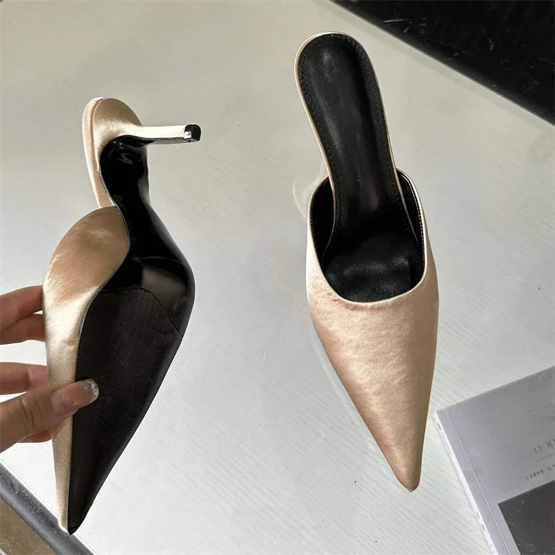 Classic Vintage Heels with a Flattering Fit