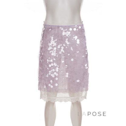 Classic Vintage Garment with a Flattering Fit