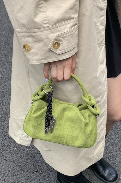 Beautifully Finished Bag in a Timeless Design