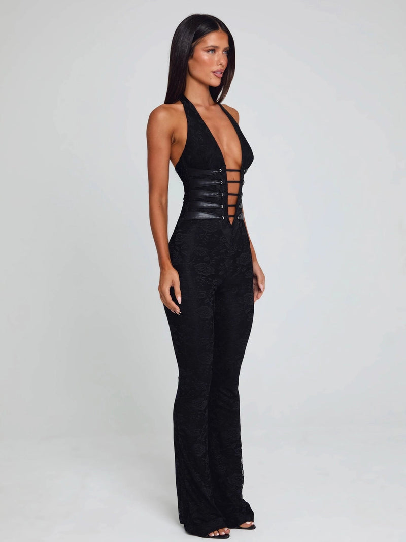 Beautifully Finished Garment in a Timeless Design