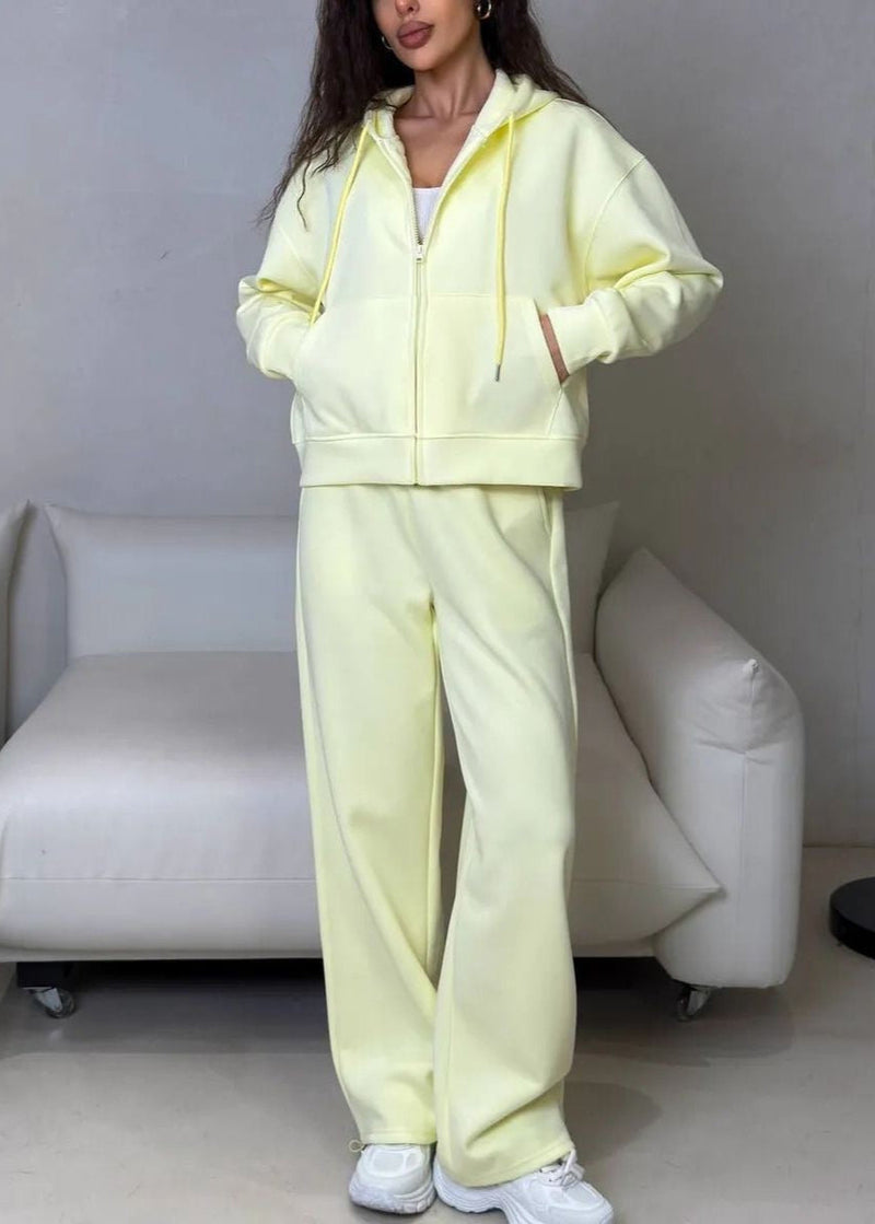 Classic Vintage Pants with a Flattering Fit