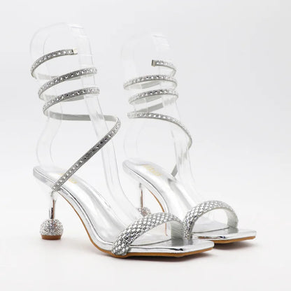 Polished Sandals with an Effortless Classic Look