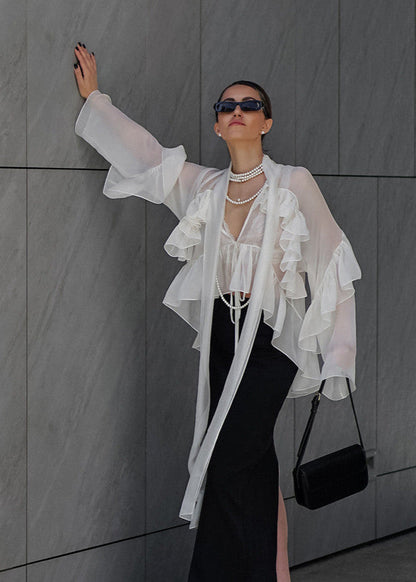 Beautifully Finished Blouse in a Timeless Design