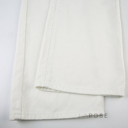 Well Tailored Garment with a Graceful Silhouette